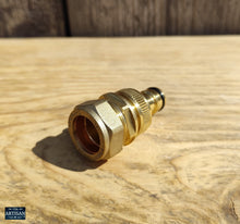 Load image into Gallery viewer, 22mm Brass Hose pipe Connector